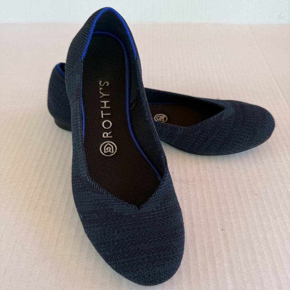 Rothy's Blue and Black Shoes Size 7